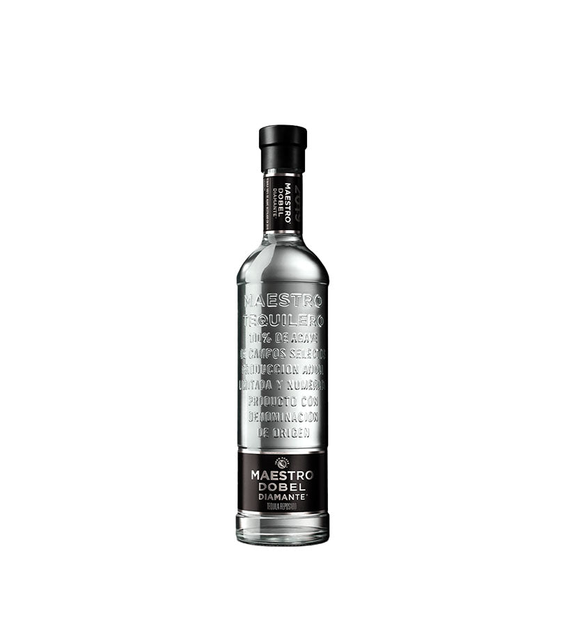 Botella de Tequila Maestro Dobel Diamante Cristalino de 750 ml