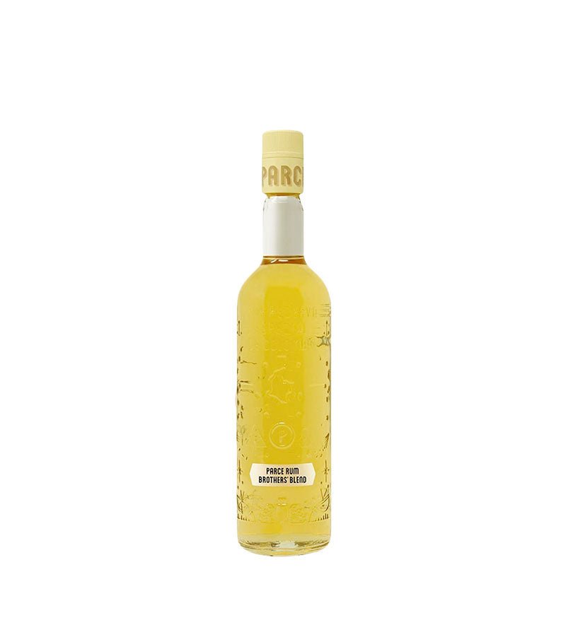 Botella de Parce Rum Brother's Blend de 750 ml