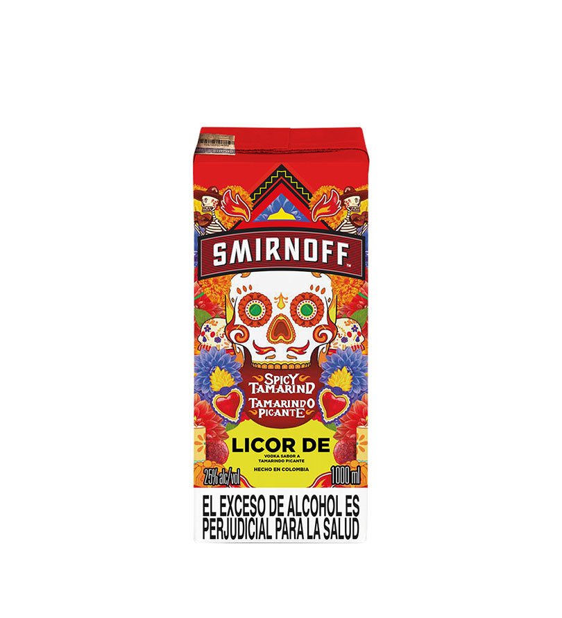 Envase Tetra de licor de vodka Smirnoff Spicy Tamarindo de 1 L
