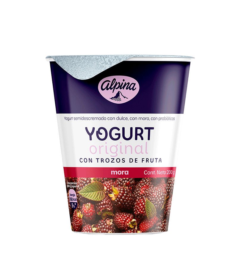 Empaque de yogurt Alpina sabor mora de 150 g