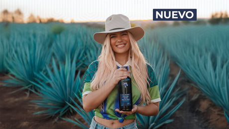 El Tequila de Karol G: 200 Copas en alianza con Casa Dragones