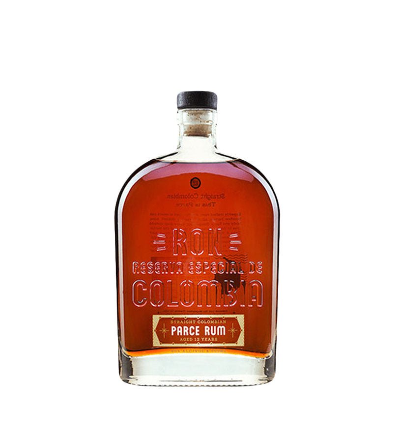 Botella ancha de Parce Rum 12 Años de 750 ml con tapón negro