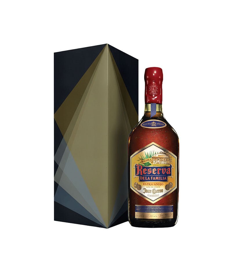 Tequila José Cuervo Reserva de la Familia Extra Añejo Botella - 750ml - Licores Medellín